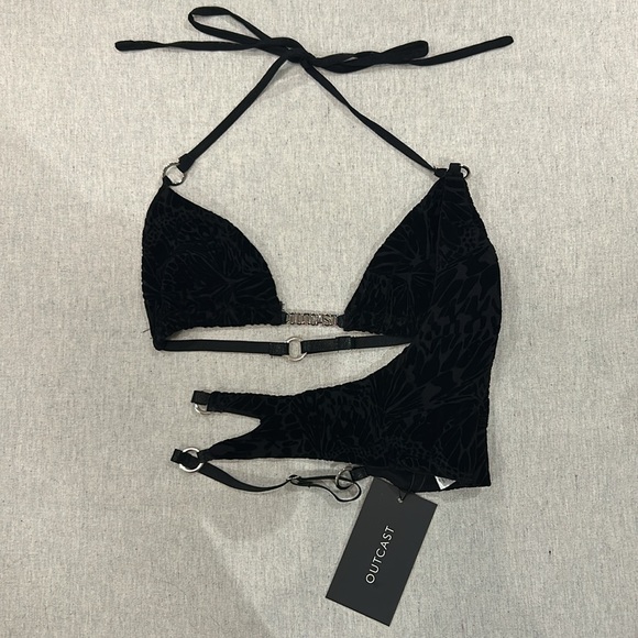 Outcast 2 piece set - Picture 3 of 9